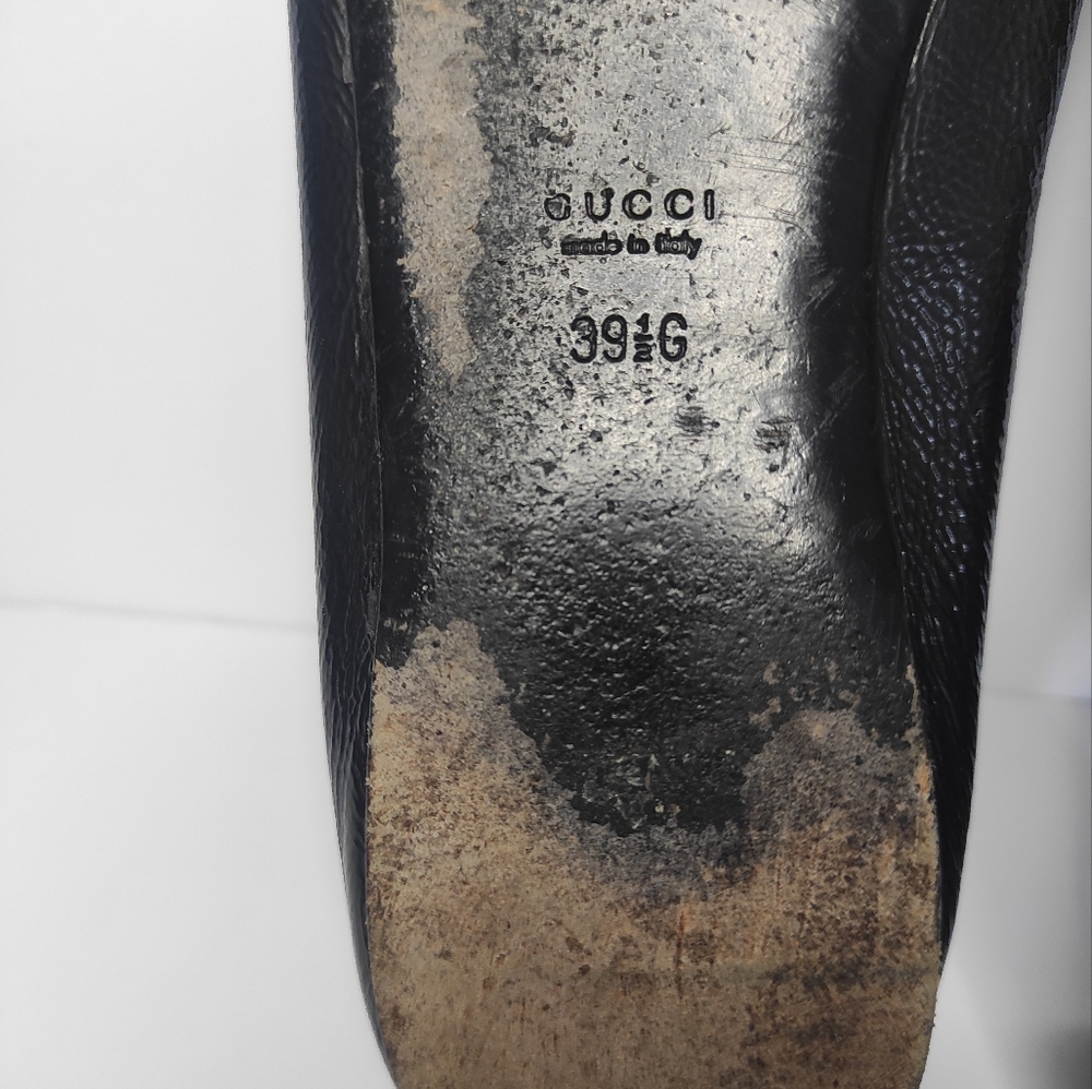 Gucci Black Leather Ballet Flats with Burgundy Interior - Picture 7 of 8